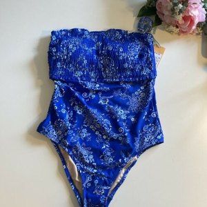 NWT Kona Sol Swimsuit Women M One Piece Blue White Strapless Floral Gather M